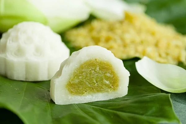 Cách làm bánh trung thu cốm dừa mềm dẻo, ngọt dịu tại nhà 26 thanh pham 2
